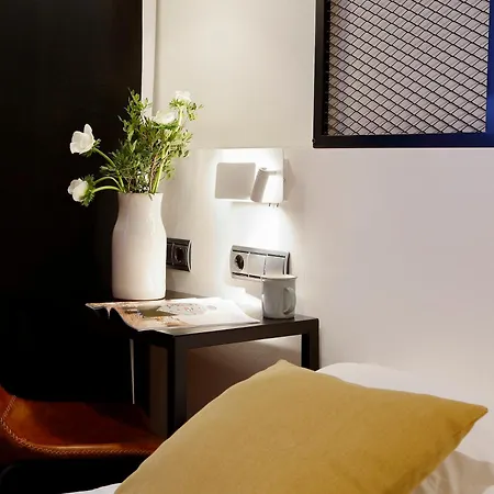 Marques, Blue Hotell