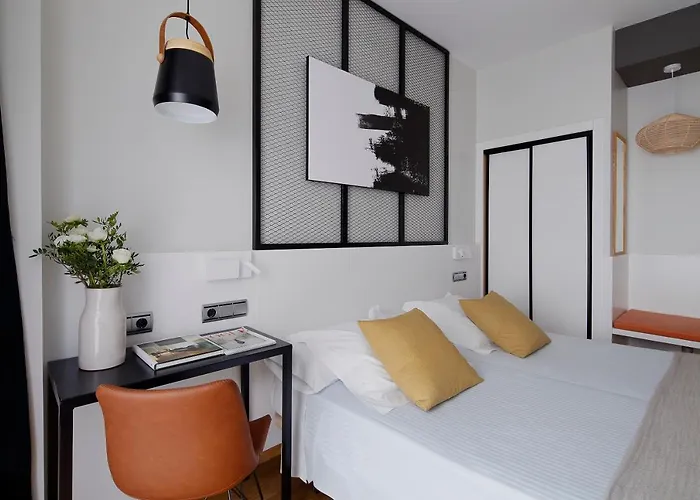 Marqués, Blue Hotel