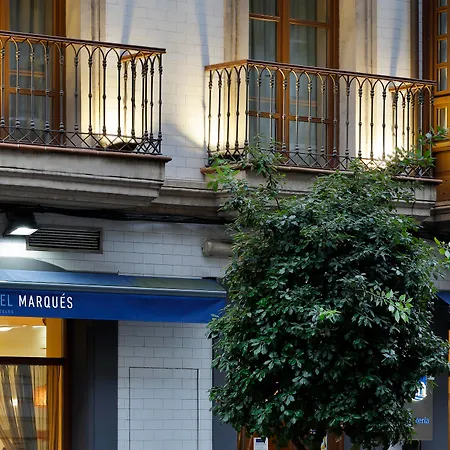 Marqués, Blue Hotel Gijón