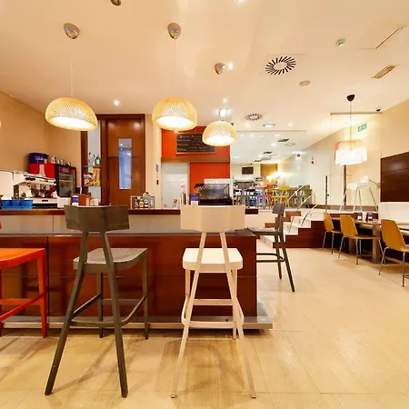 Marqués, Blue Hotel Gijón